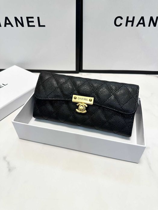 Carteira Chanel Cowhide Bifold
