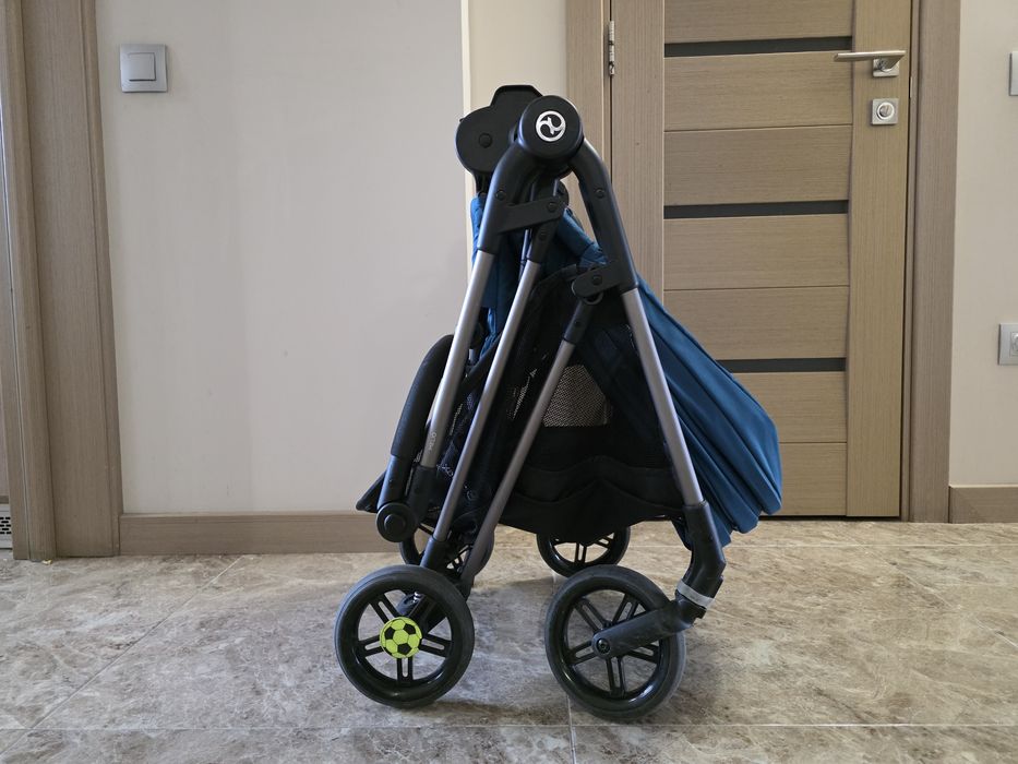 Прогулянковий візок cybex melio 2022