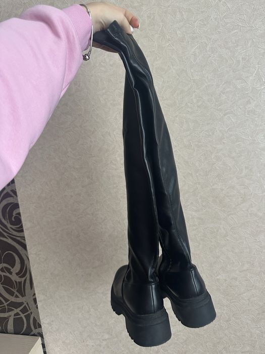 Ботфорти жіночі