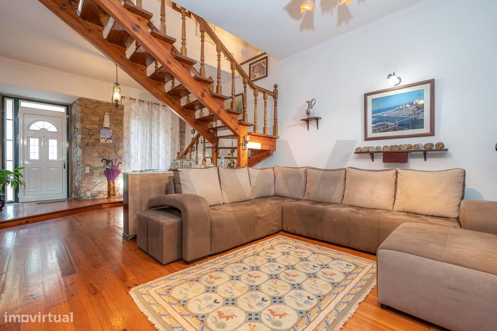 Moradia T4 com jardim, a menos de 20 minutos do centro de Coimbra!