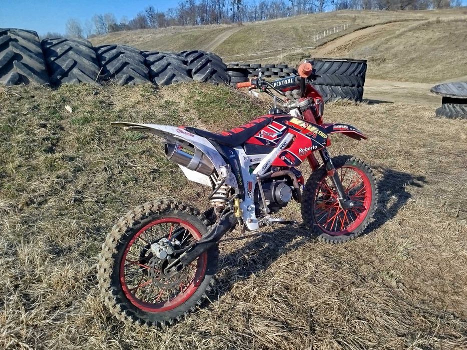 Продам пітбайк 125куб.550уе.