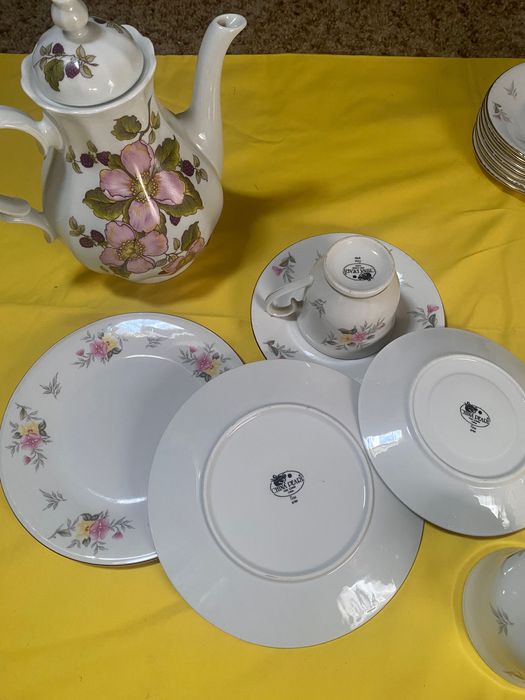 Serviço de Chá China Pearl - Modelo "Tina"