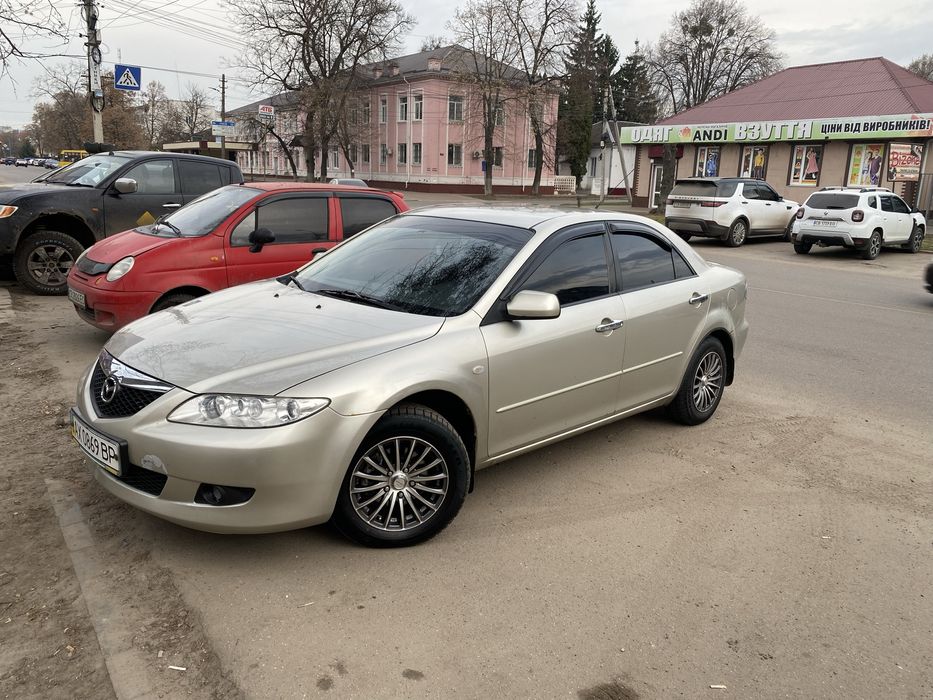 Мазда 6 в гарному стані