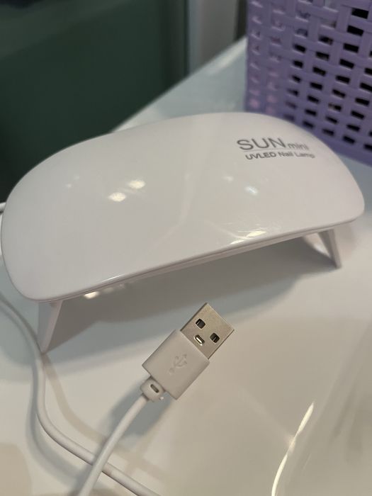 Luz UV unhas.