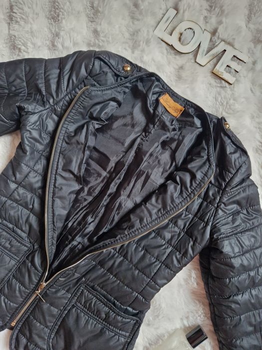 Куртка демі весна розмір S курточка