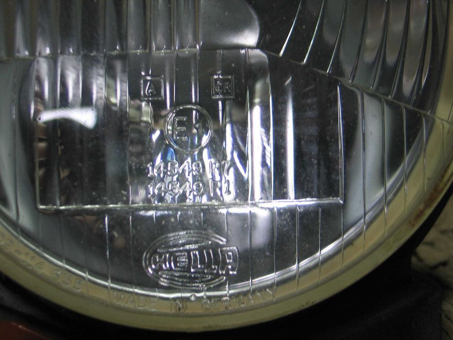 lampa przod reflektor kosz vw lt 1 I 75-86r. oryginal hella