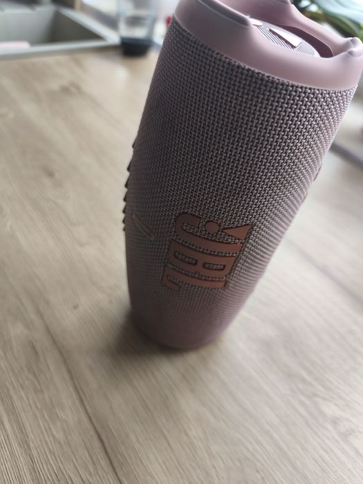 JBL charge 5 pink