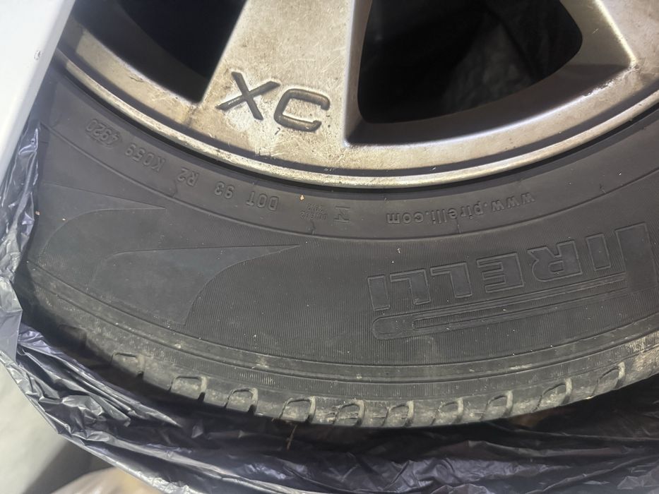Piekne volvo xc60 do konca serwis polecam