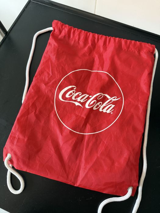 Czerwony plecak worek Coca-Cola sportowy na sznurkach gadżet vintage streetwear