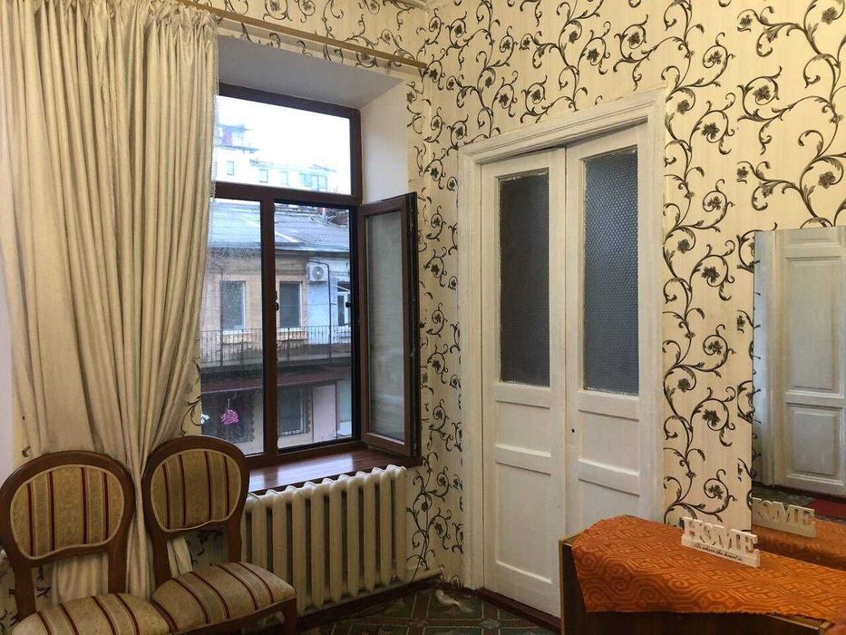 1-кімнатна квартира в центрі біля парку Шевченка. ДЕРЖ. ПРОГРАМИ