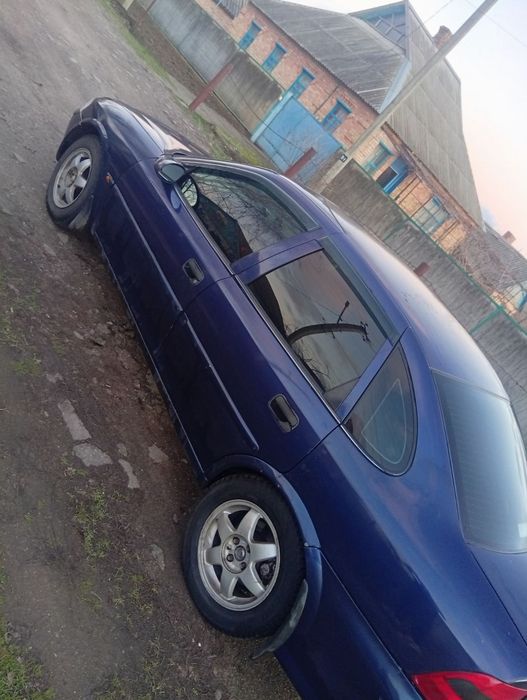 Продам Opel Vektra B