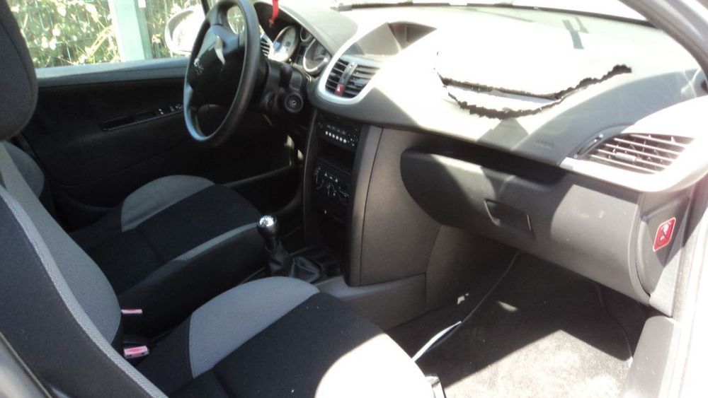 Peugeot 207 104 HDi 5P 2008 - Para Peças