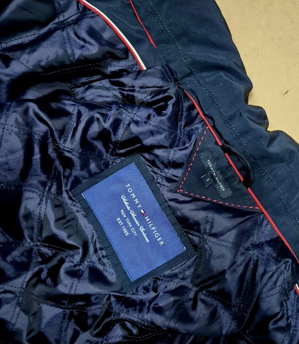 TOMMY HILFIGER roz. S damska kurtka zimowa Puchowa super stan oryginał