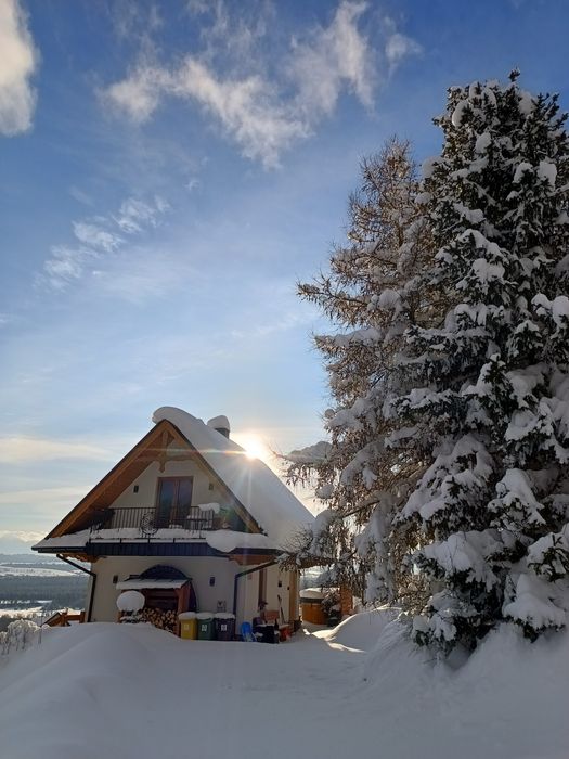 Magiczne Widoki domek w górach z widokiem na Tatry i Jezioro Czorsztyn