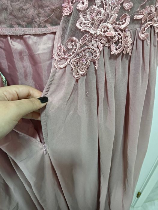 Vestido de cerimónia rosa velho – renda e tule – Tam. L