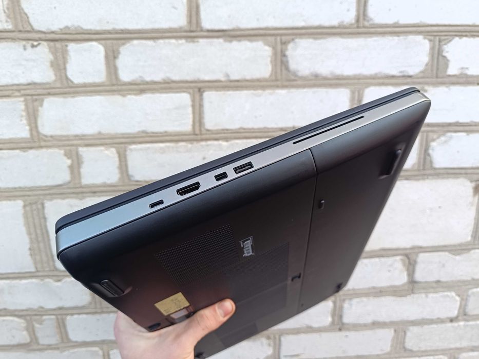 17.3" Ідеал, Ігровий ноутбук DELL (Xeon/32/1000/P3000 6GB)