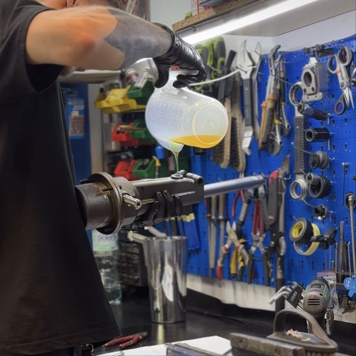 Naprawa foteli barberskich, fryzjerskich i kosmetycznych