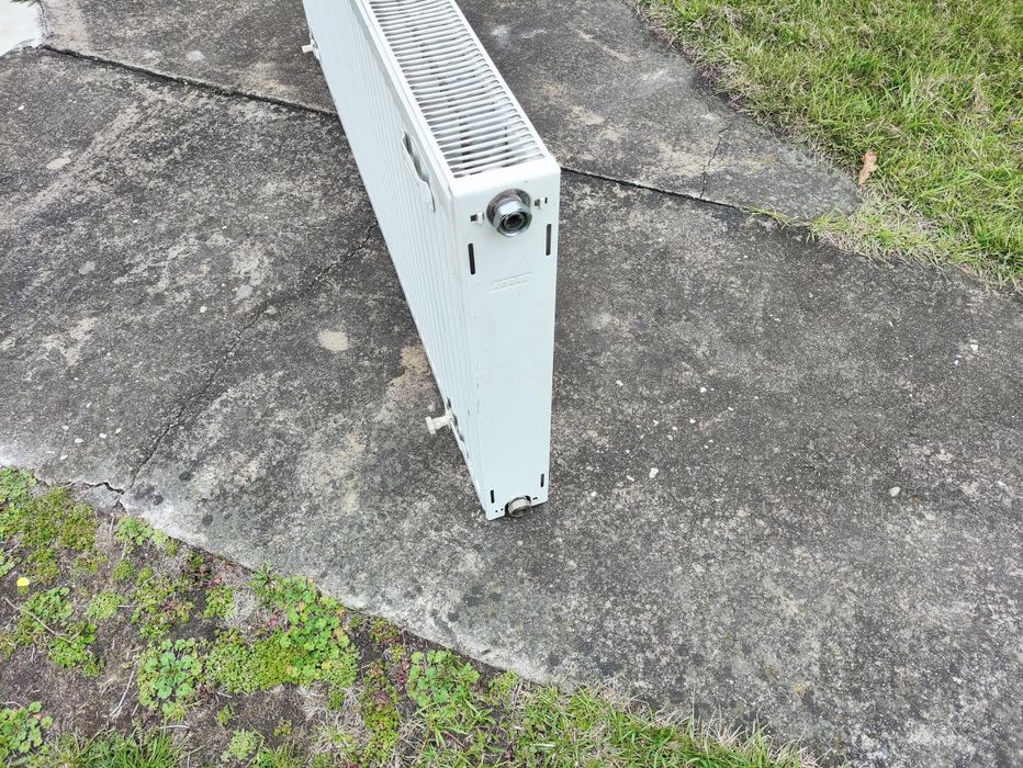 Grzejnik stalowy 140 cm