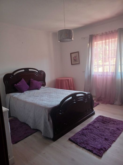 Quarto em vivenda tranquila