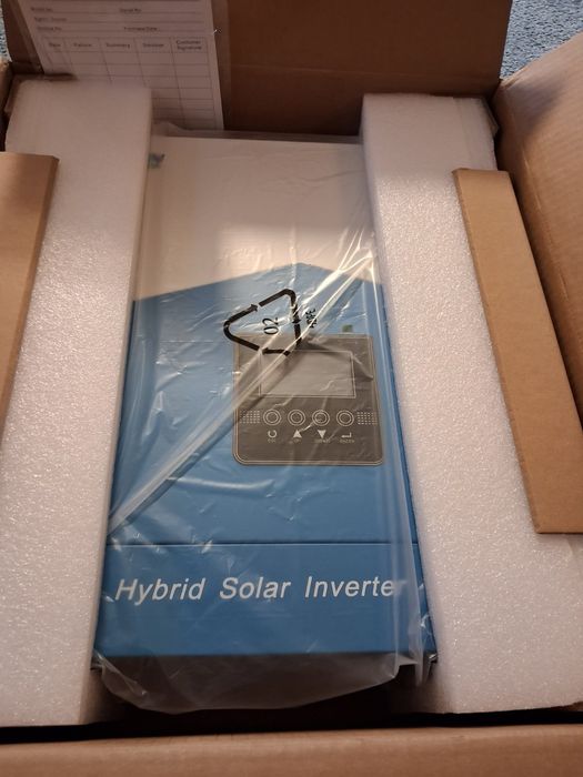 Продам гібридний інвертор Easun 6.2 kw