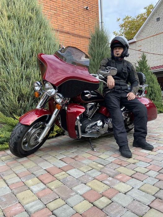 Кавасакі  Вулкан 2000 .