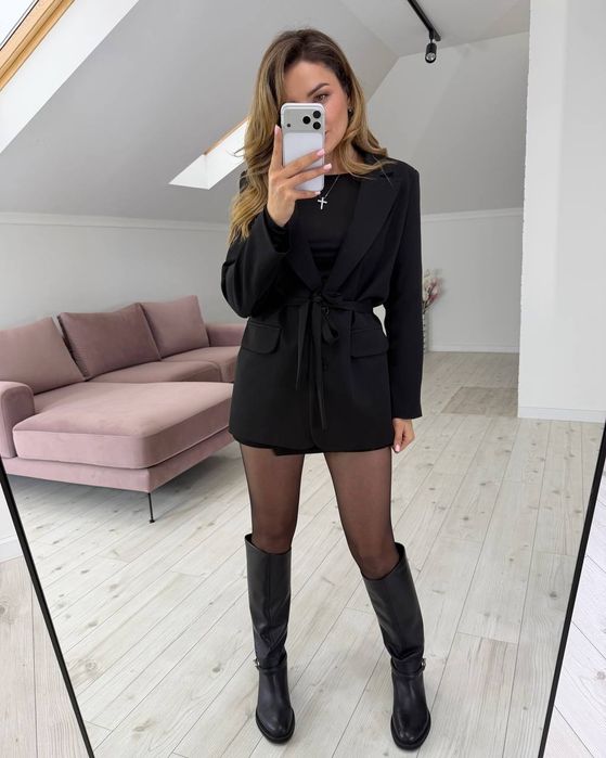 Жіночий жакет костюмка