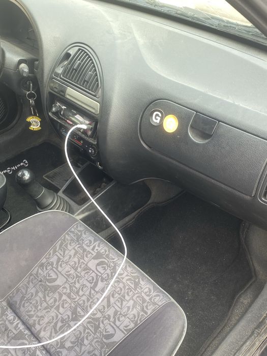 saxo 1.5D comercial económico