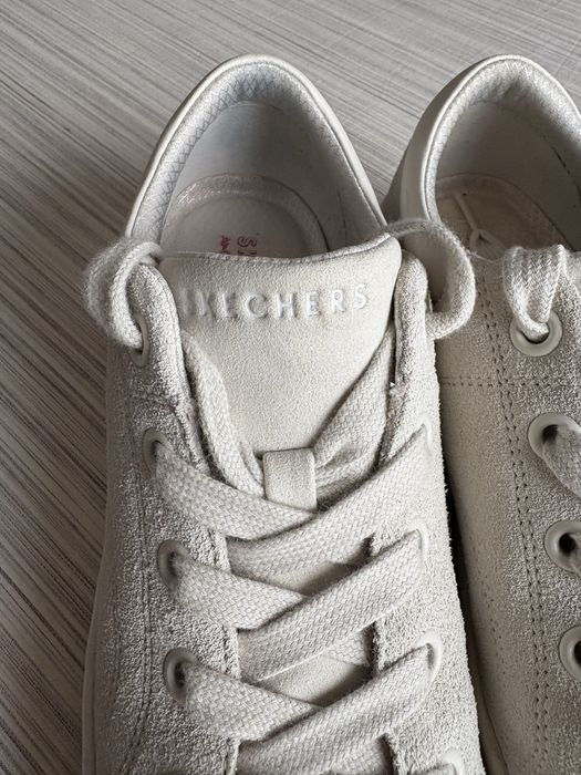 Sapatilhas brancas Skechers