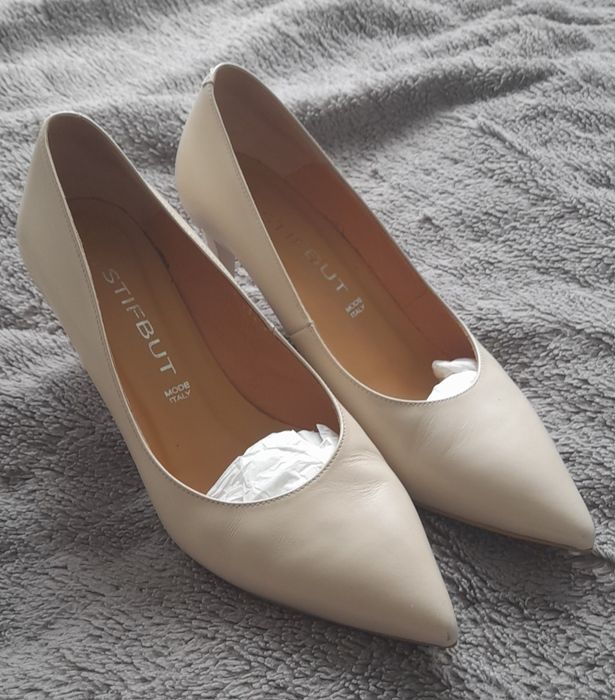 Czułenka damskie kremowe roz. 37