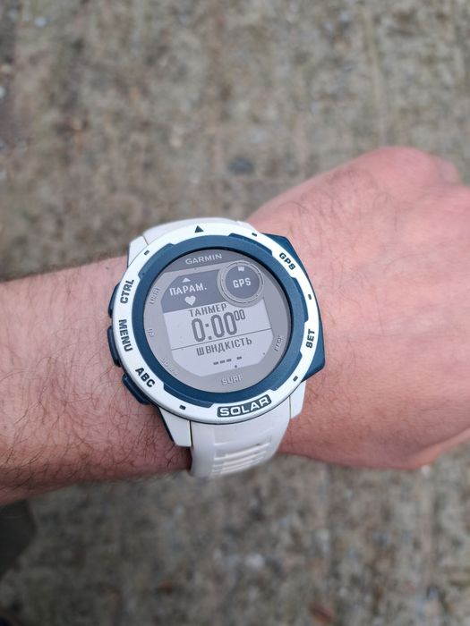 Garmin instinct solar Годинник