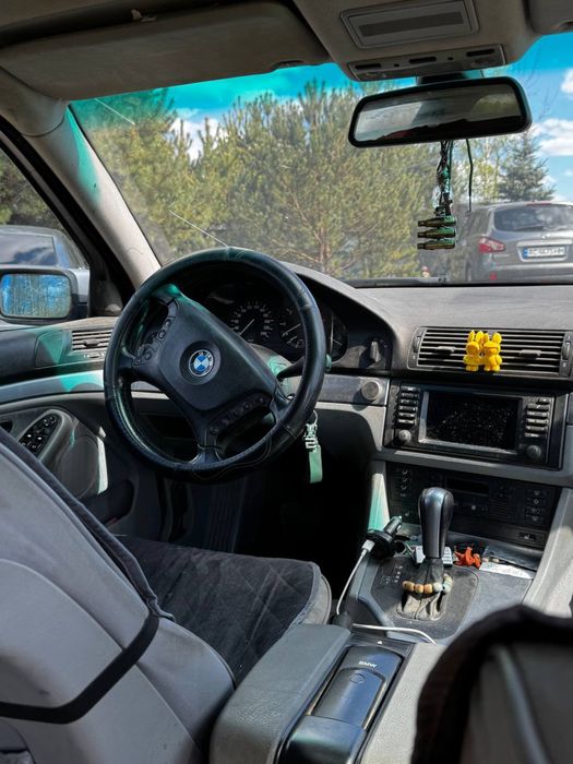 Бмв е39 турінг  525 дизель автомат
