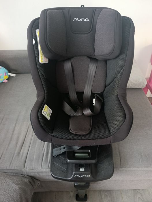 Obrotowy fotelik samochodowy  ISOFIX