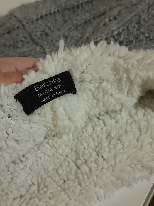 gola polar da bershka