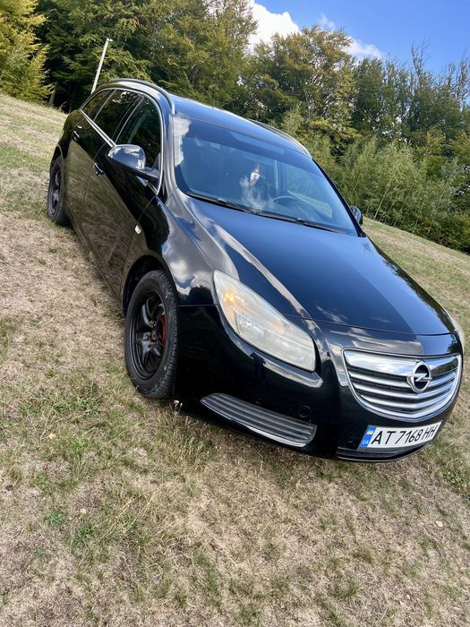 Опель інсікніа Opel Insignia
