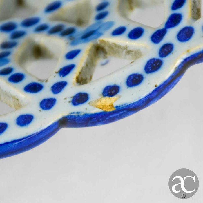 Taça / Fruteiro vazado em faiança Cavaco