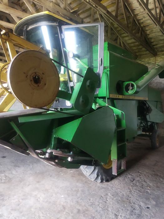 Продам комбайн John Deere