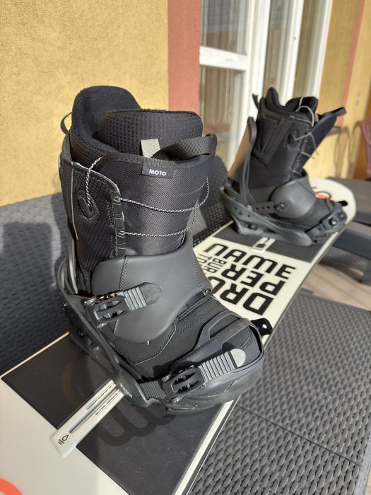 Buty Burton Moto 42.5 + Wiazania Burton Custom M