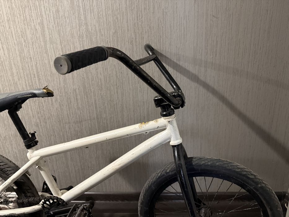 Продам велосипед BMX