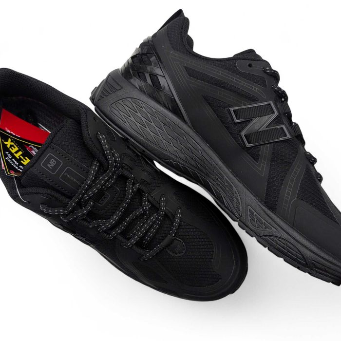 Чоловічі термо кросівки New Balance 1906r чорні (Gore-tex)