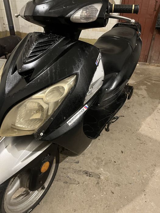 Продам мопед 150 кубів. Присутній торг