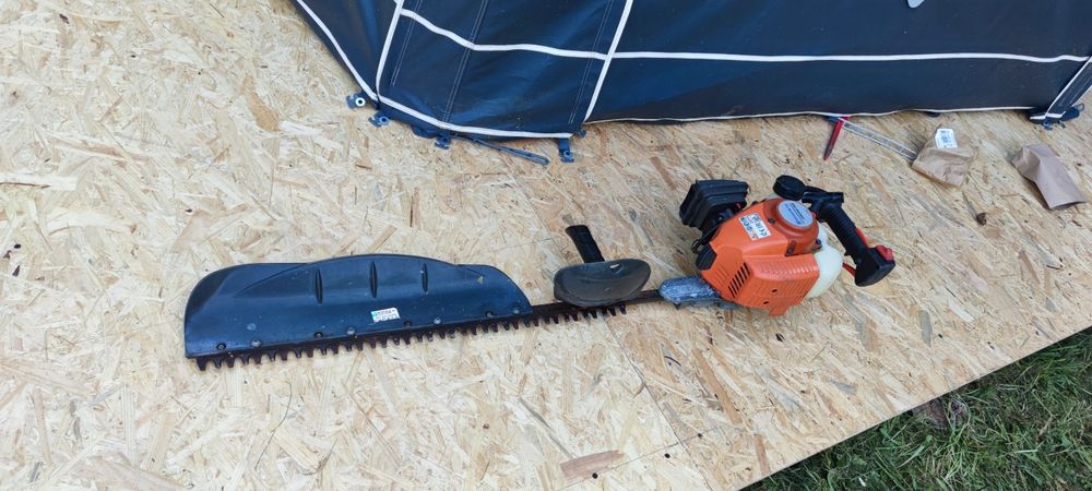Nożyce spalinowe do żywopłotu Husqvarna 226HS75 profesjonalne stihl  hs  jednostronne