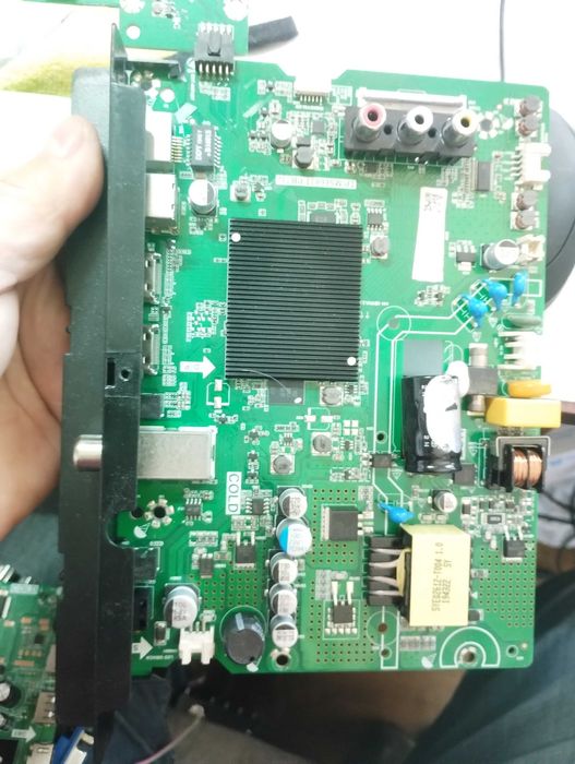 Плата телевізора F60MB4C2L msd3663m2c1 SSI320_4UH01 EAX65391401