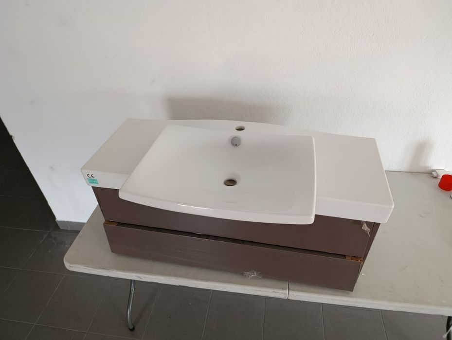 Movel de casa de banho