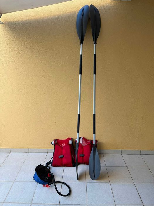 Canoa Sevylor Sirocco com acessórios