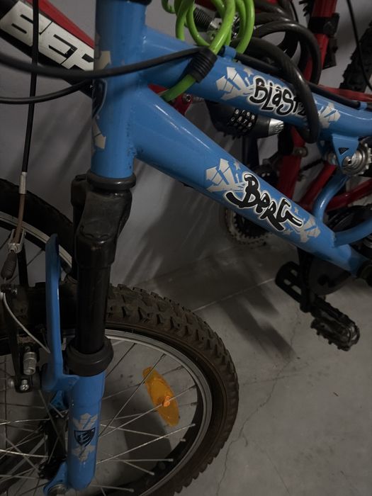 Bicicleta azul junior