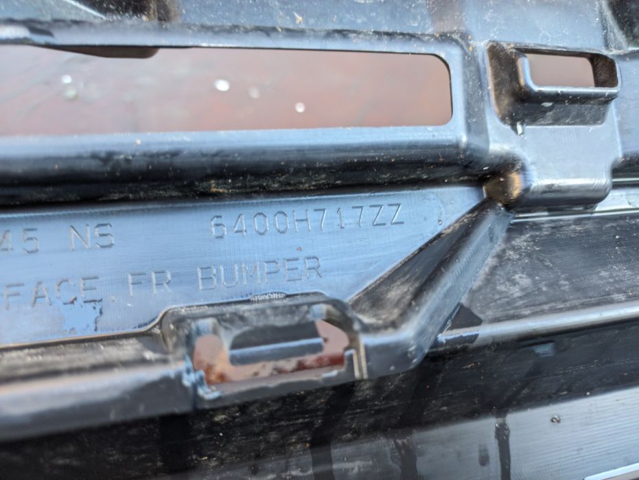 Передній бампер Mitsubishi Eclipse Cross 2017-