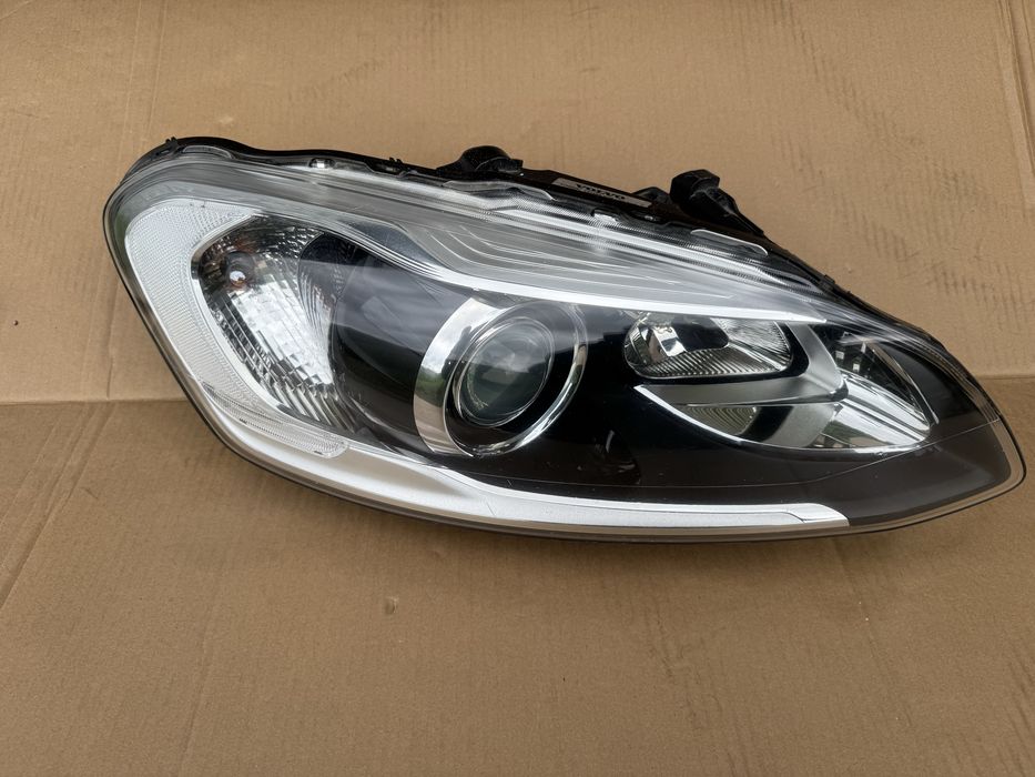 Volvo xc60 bi-xenon ADB europa lift 31395.897
