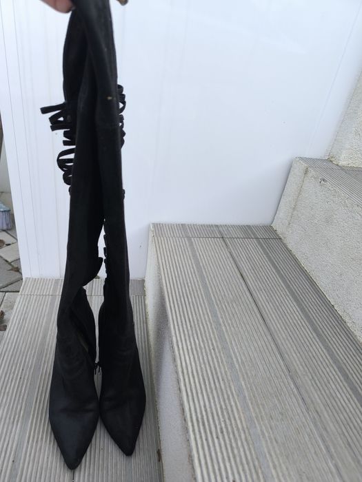 Botas cano alto pretas