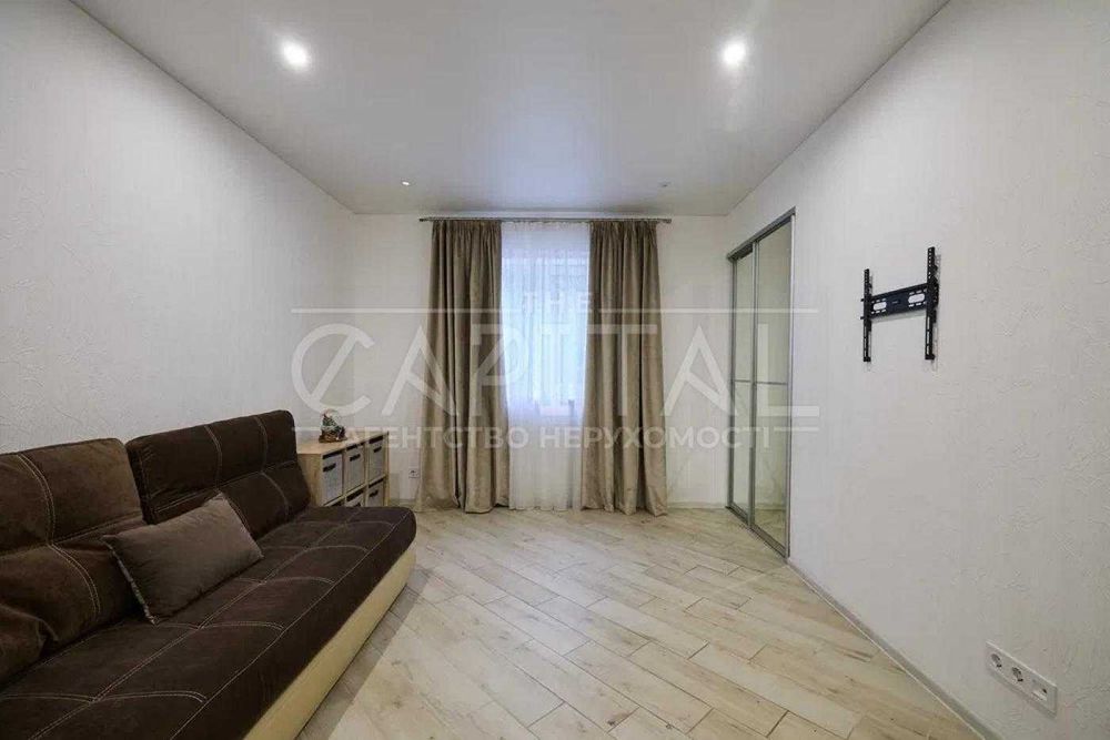 Оренда / Будинок
Київ, Святошинський район, вул. Берковецька, 9/11