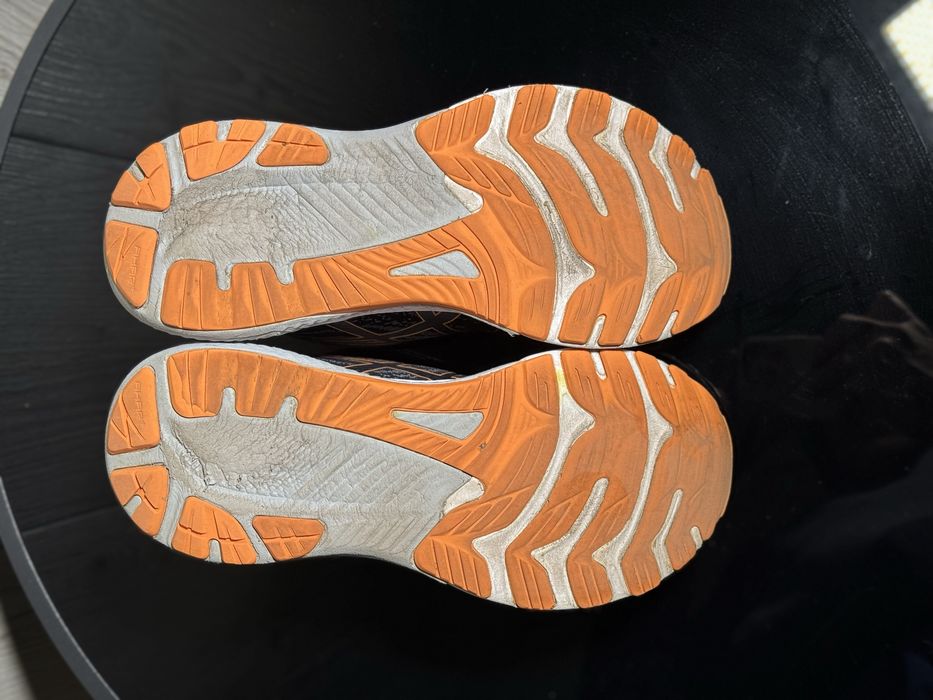 41.5р Asics gel-kayano 29 black/sun peach кросівки спортивні чоловічі